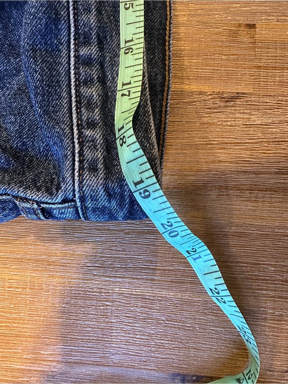 Agolde Arc Straight-Leg Jeans - Picture 9 of 9